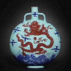 Qianlong flask set to return home after record sale